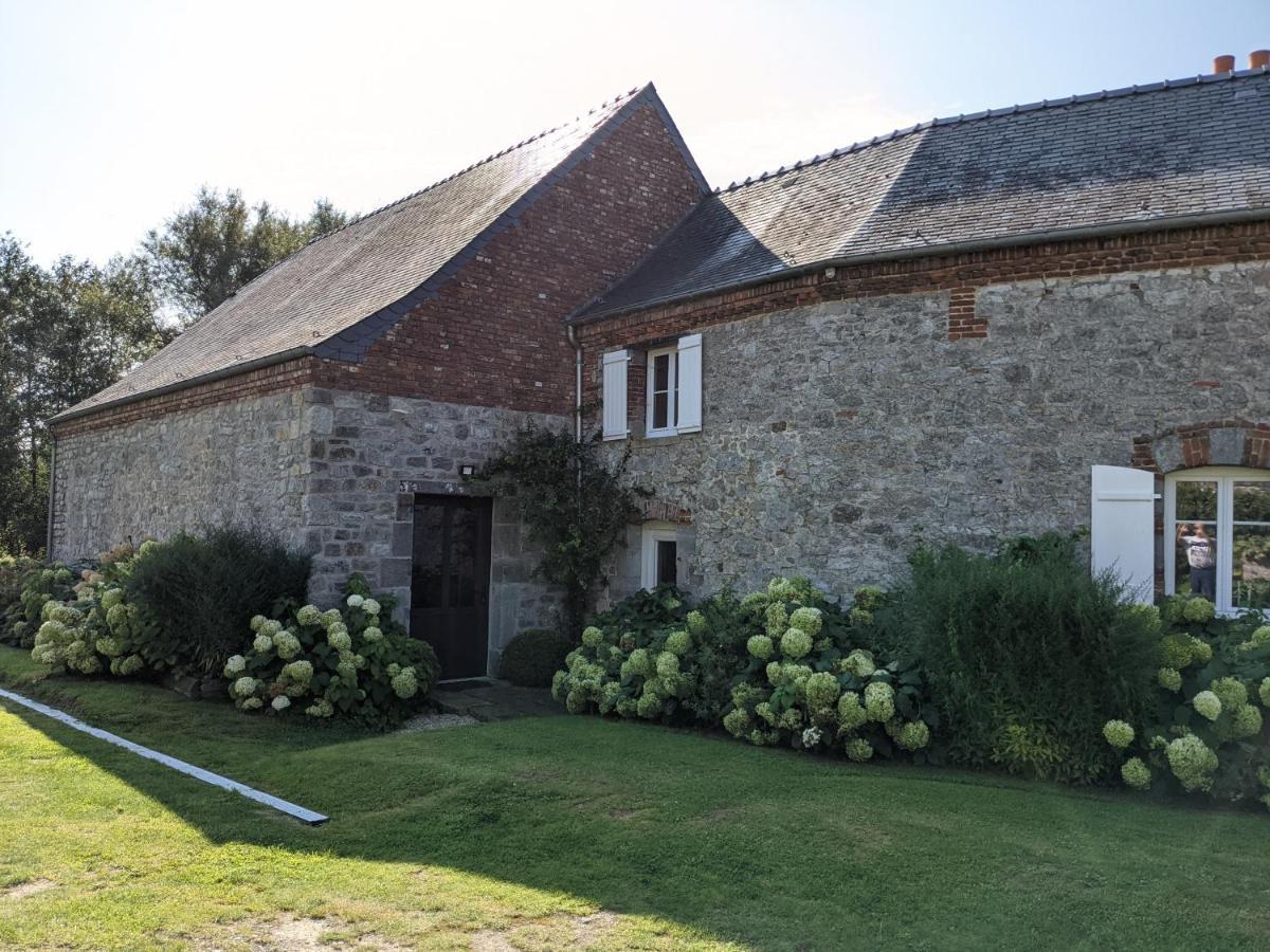La Grange De Dourlers Bed & Breakfast Bagian luar foto